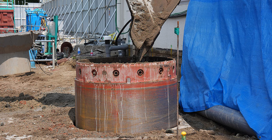 既存杭引き抜き撤去工事